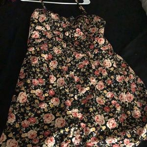 Super cute floral dress